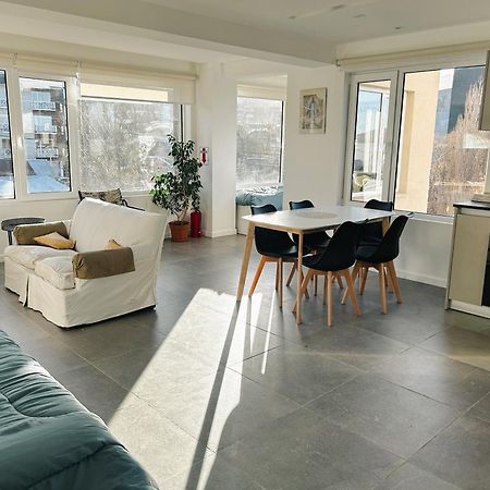 Gente Del Sur - Urbano Centro Apartman Ushuaia Kültér fotó